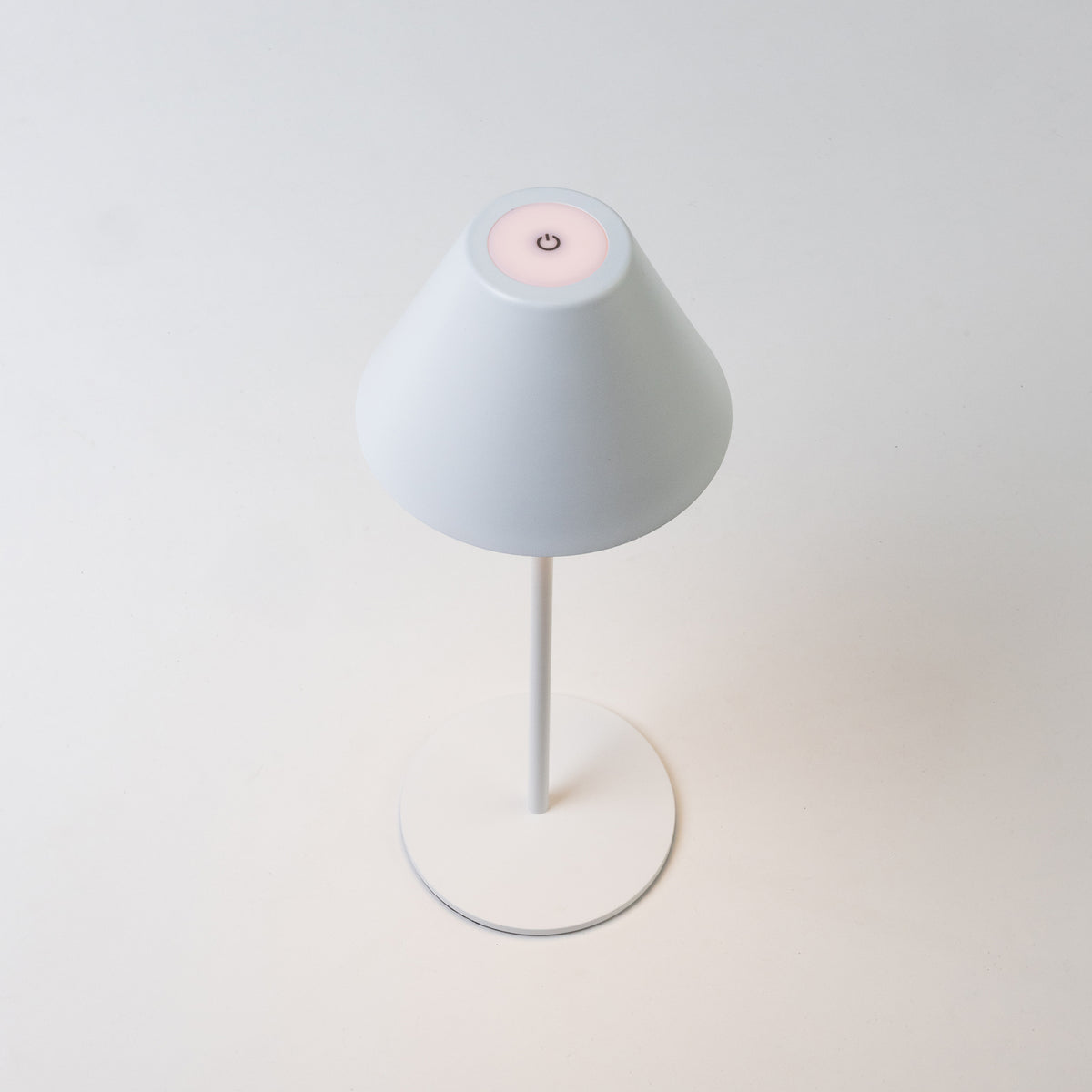 rechargeable_table_Lamp_top_view_#Color_White