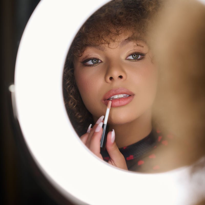 Tips for a Camera-Ready Face with The Best Cosmetic Products - Ilios Lighting