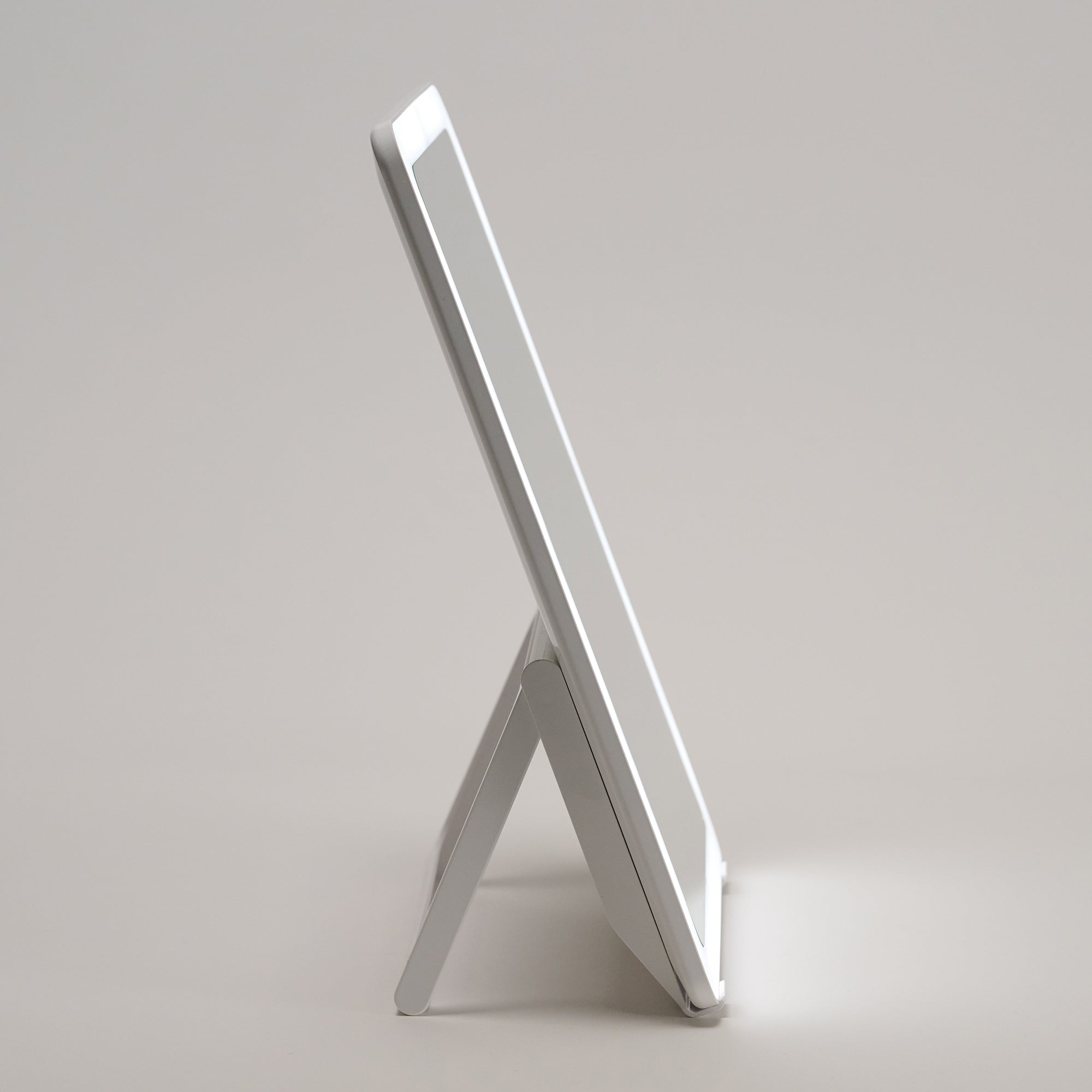 Slim Mirror (Open Box)